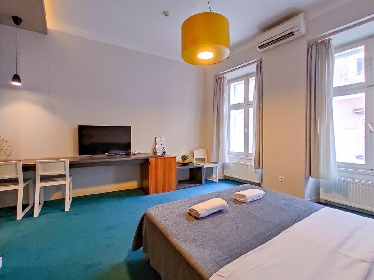 Cilindar Apartment *